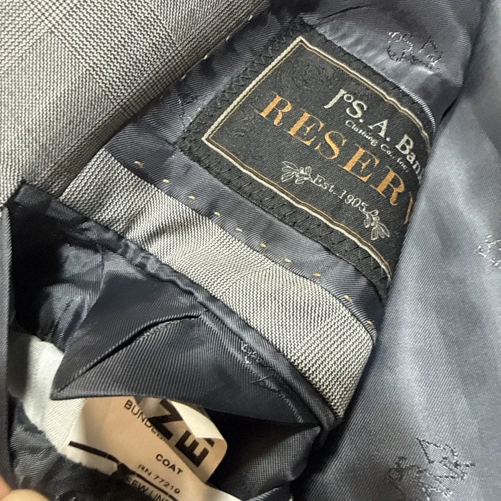 Jos A Bank Reserve Blazer Mens 46 Grey Lanificio di Fabio Super 120s Wool Italy